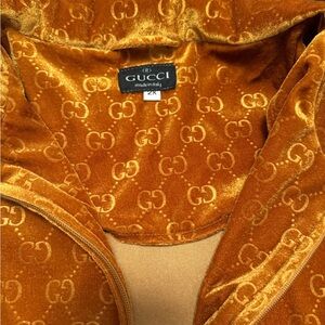 Gucci Gold Teddy Jacket with Luxurious Velvet Texture